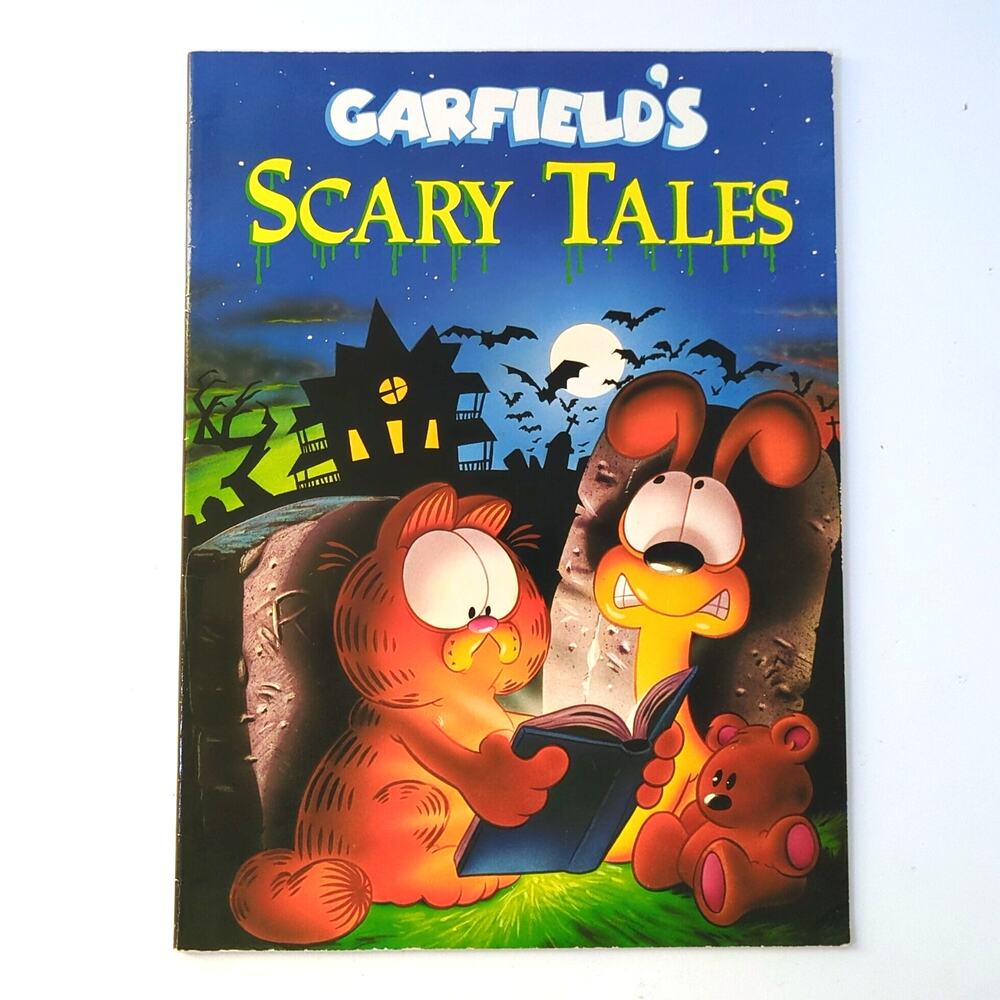 VTG Garfield’s Scary Tales Paperback Illustrated Children’s Book Comic Halloween